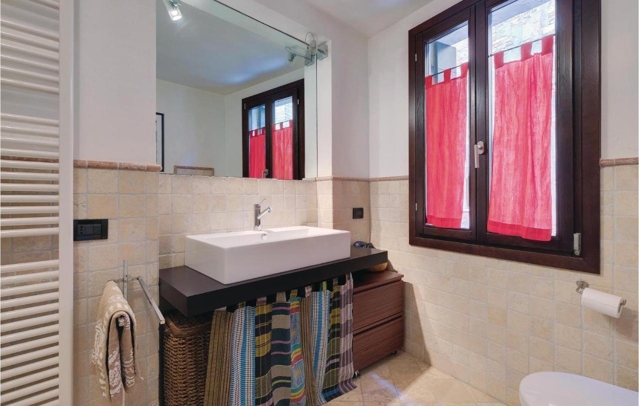 Nice Apartment In Venezia -Ve- With Wifi Esterno foto